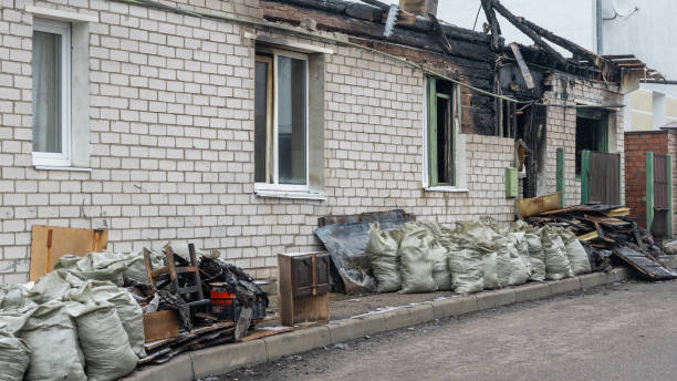 24/7 Emergency Soot Cleanup experts in Menlo Park, CA